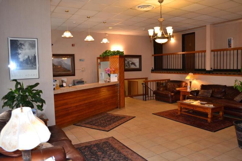 Countryside Inn & Suites Omaha East-Council Bluffs Ia Exterior foto