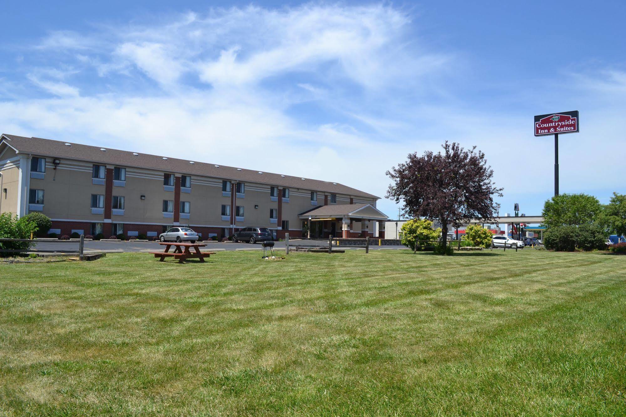 Countryside Inn & Suites Omaha East-Council Bluffs Ia Exterior foto